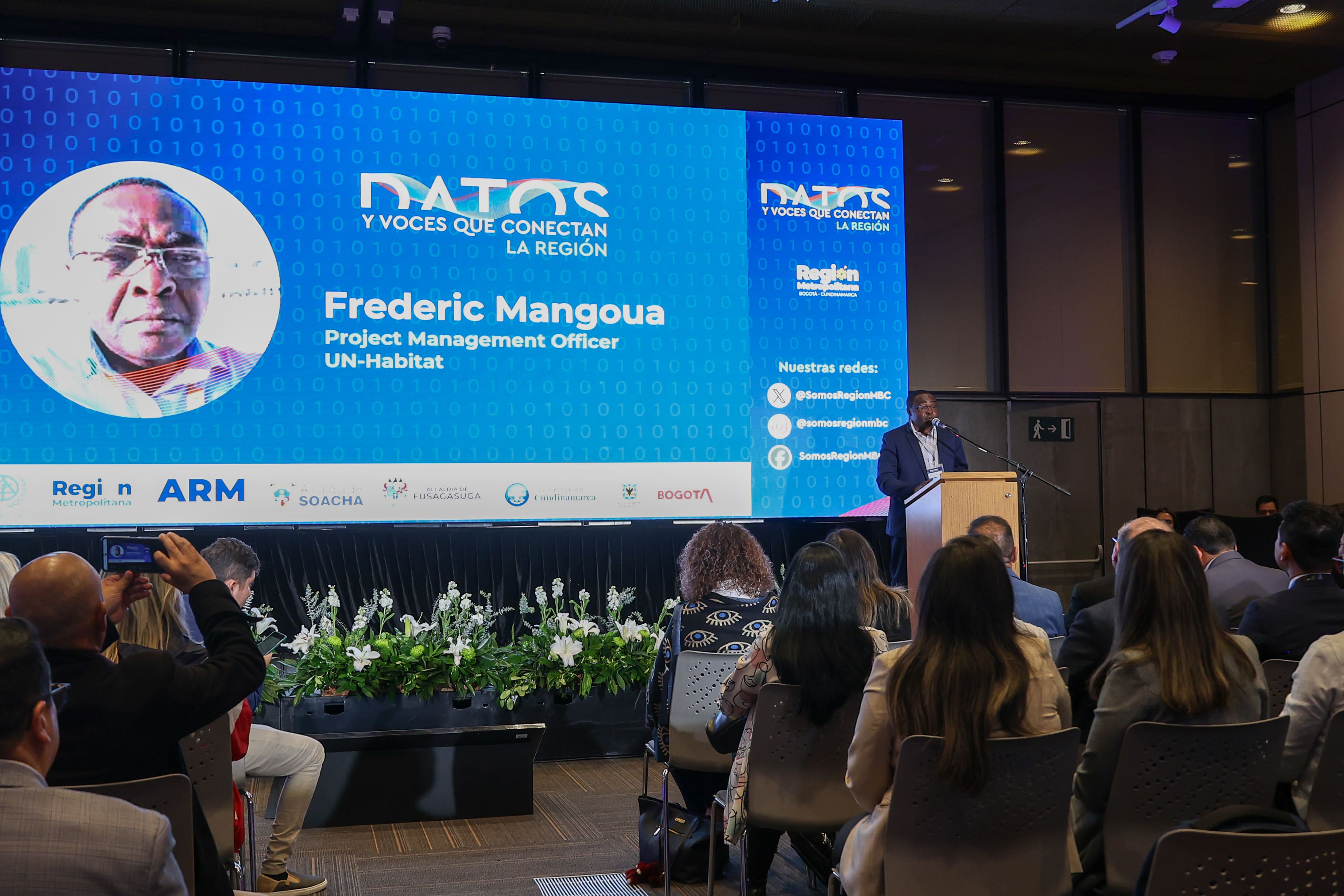 Galería Datos y voces