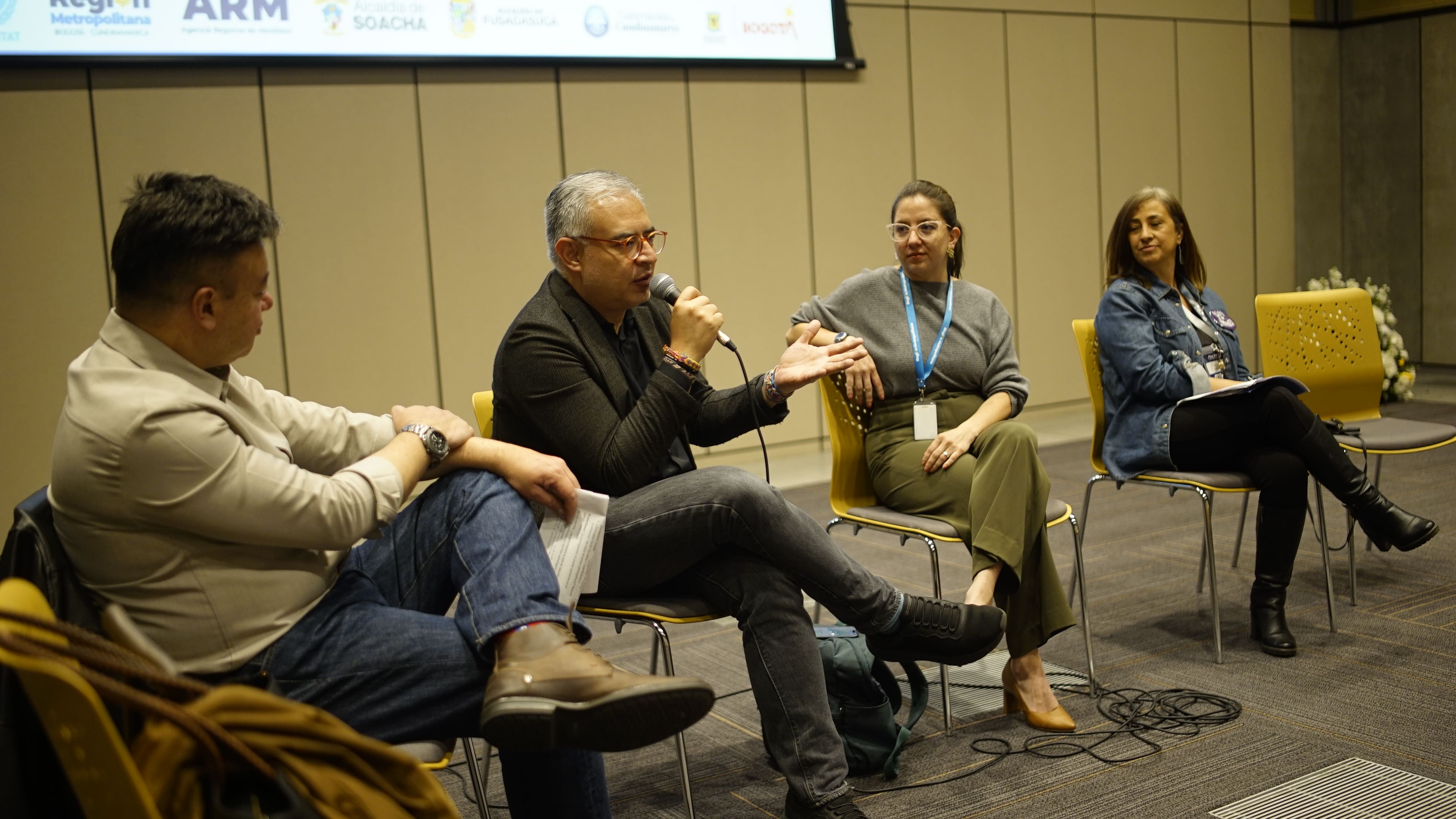 Galería Datos y voces