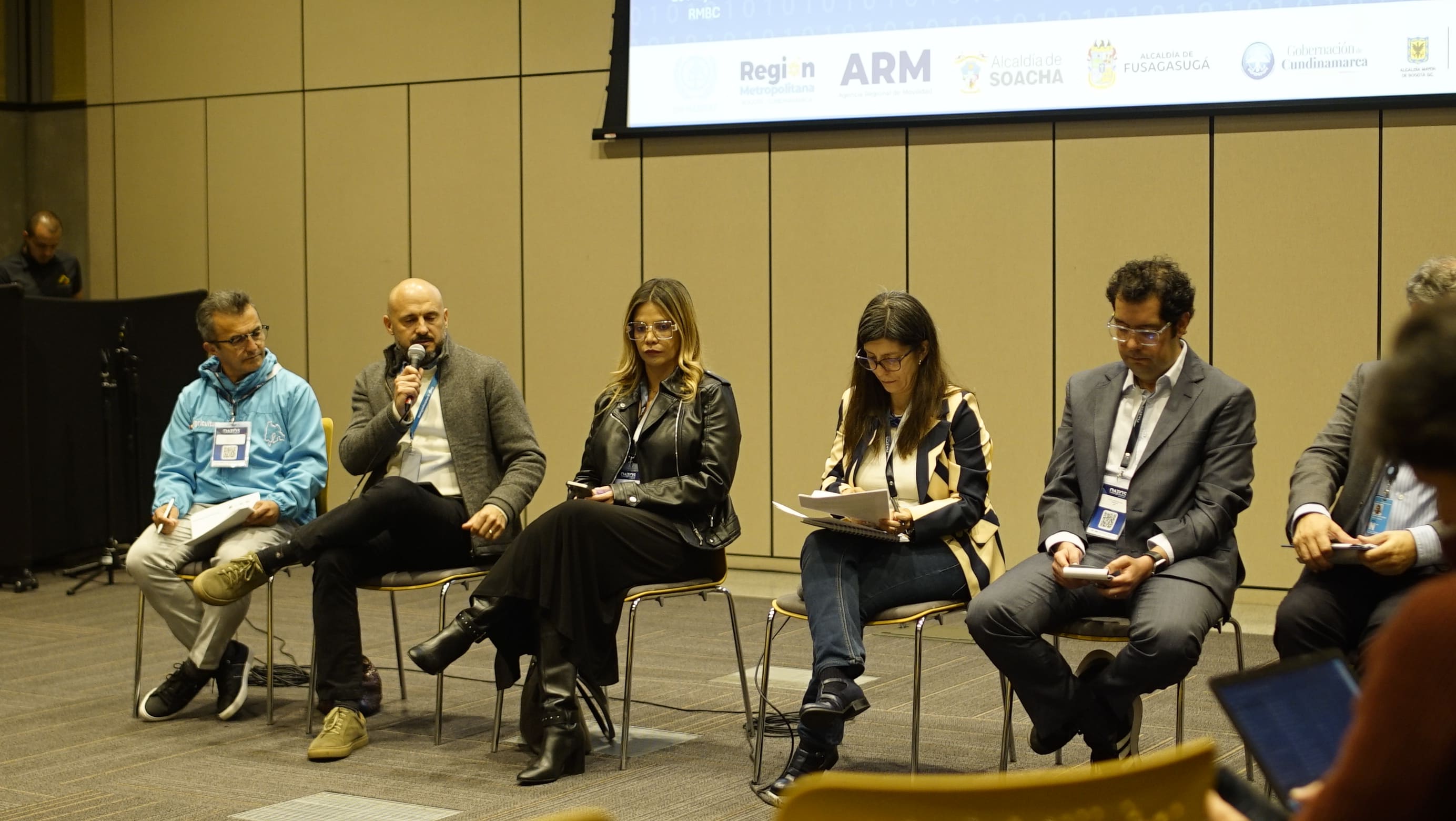 Galería Datos y voces