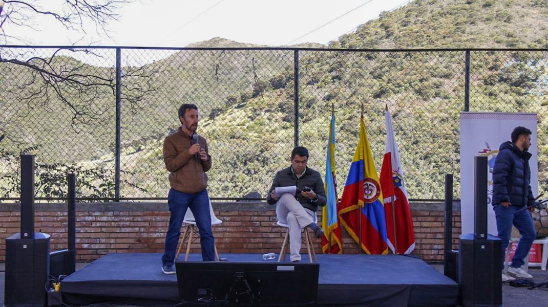 Jovenes a la E region metropolitana