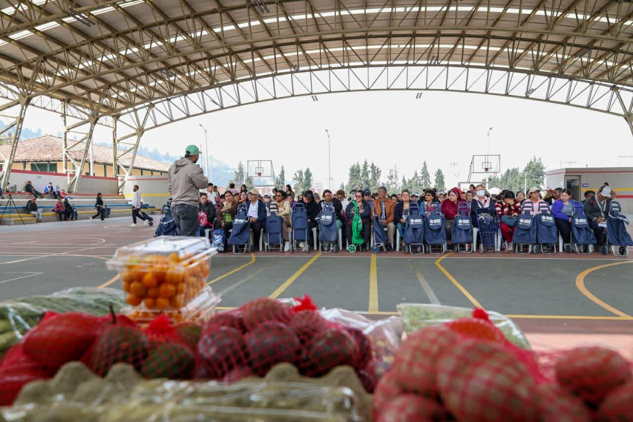 Fotografía sobre la última jornada de la primera fase del programa Canasta Regional: alimentos de nuestra tierra de la Región Metropolitana Bogotá Cundinamarca