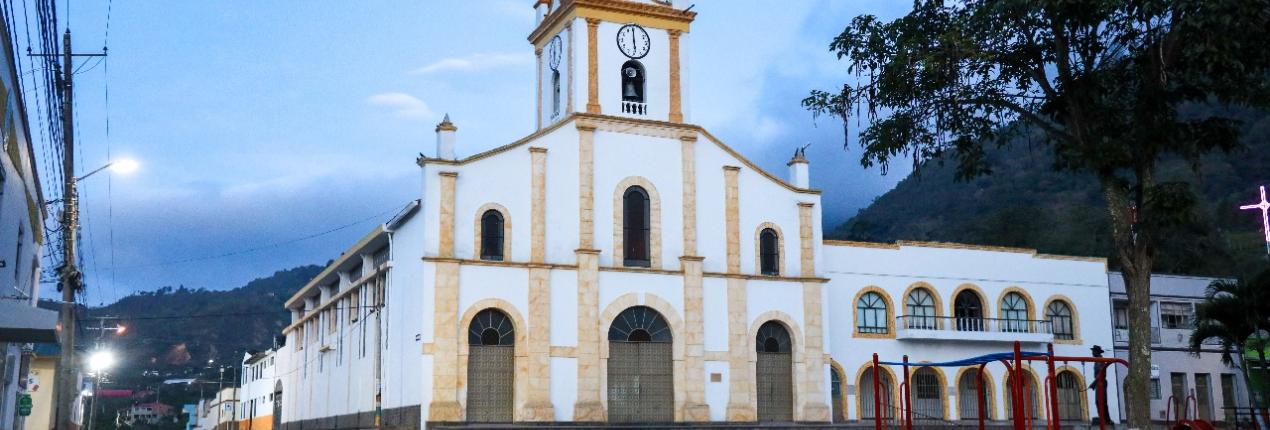 Iglesia en Cundinamarca - Semana Santa