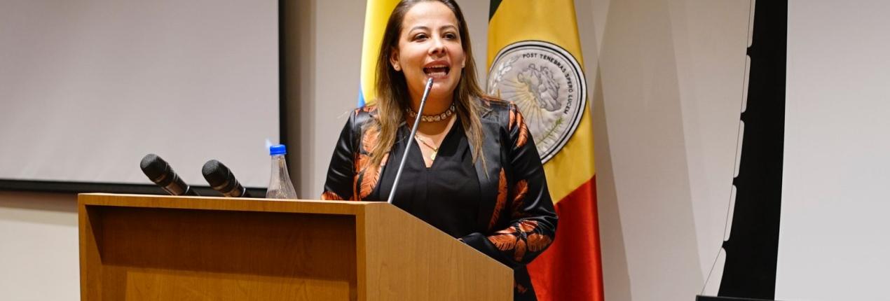 Fotografía de Gisela Labrador subdirectora de Planeación Metropolitana y Regional