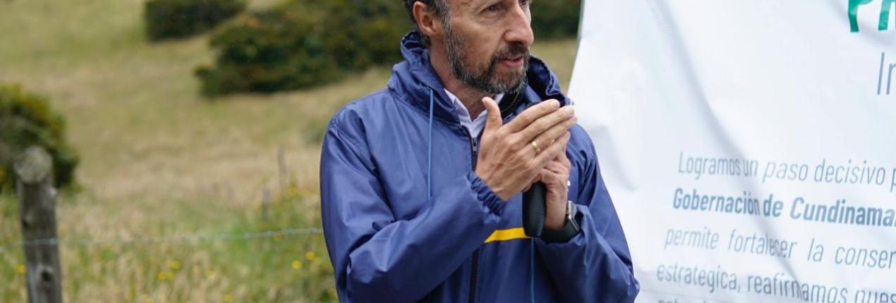 Fotografía de Luis Lota, director de la Región Metropolitana Bogotá - Cundinamarca