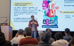 Fotografía de la Asamblea regional del Ágora Metropolitana de la RMBC