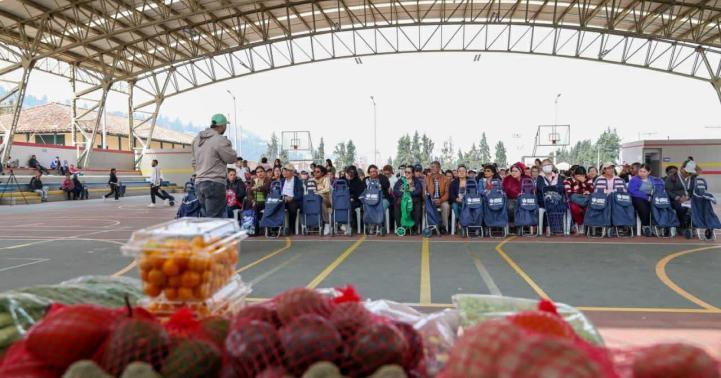 Fotografía sobre la última jornada de la primera fase del programa Canasta Regional: alimentos de nuestra tierra de la Región Metropolitana Bogotá Cundinamarca