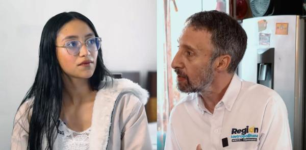 Director de la Región Metropolitana Bogotá Cundinamarca Luis Lota y Valentina, becaria del programa Jóvenes a la E Regional